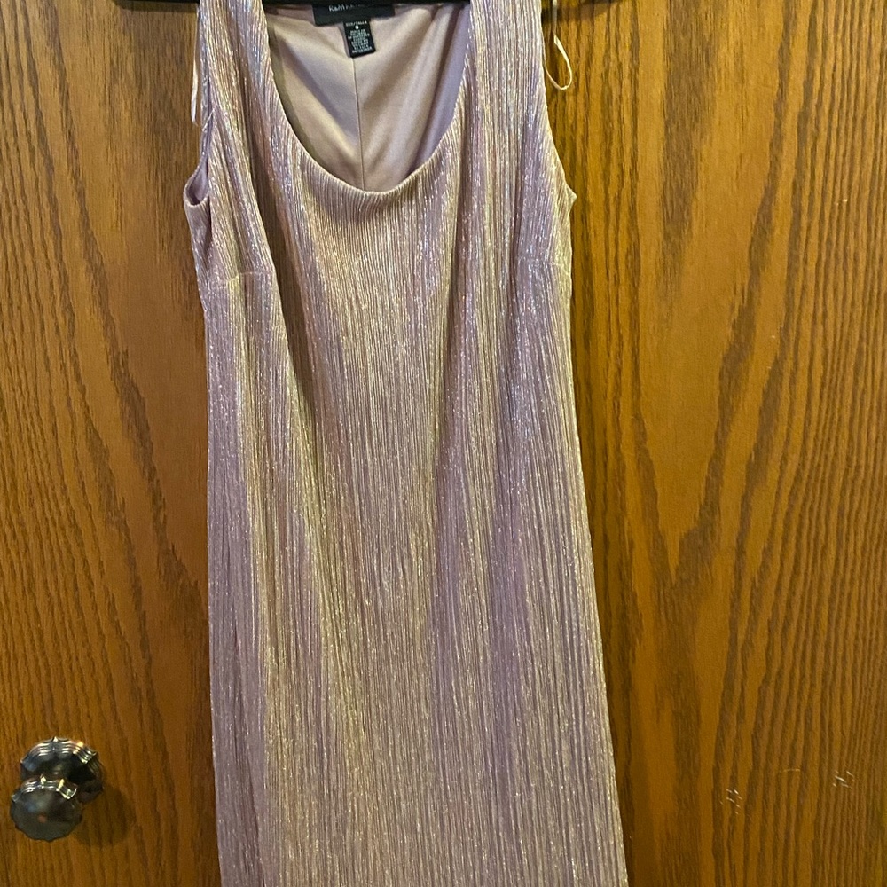R&M Richards Mauve size 8 dress